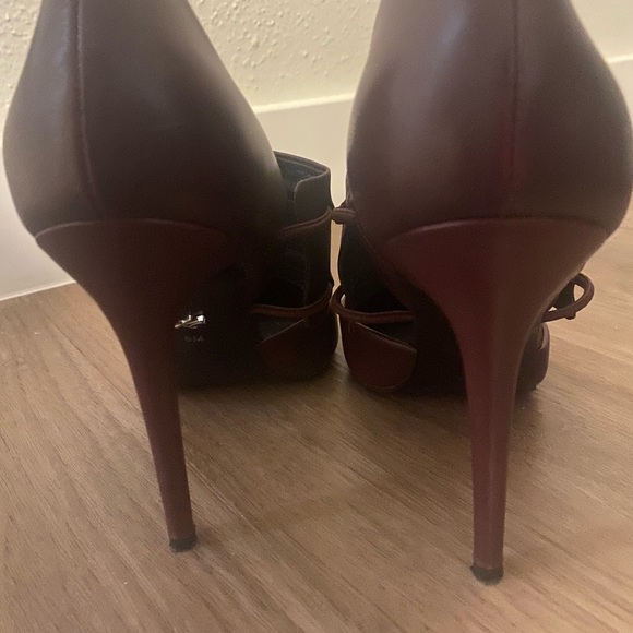 Kenneth Cole pointy heels- burgundy - Picture 5 of 8